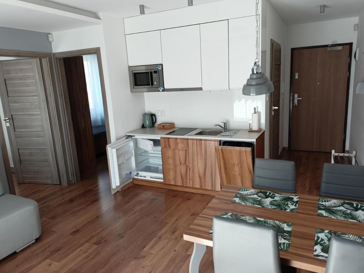 Marina Plaza Apartamenty ยาสตาร์เนีย ภายนอก รูปภาพ