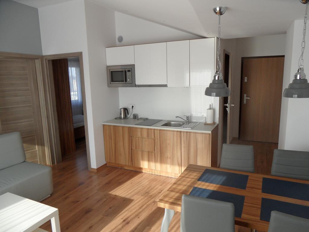 Marina Plaza Apartamenty ยาสตาร์เนีย ภายนอก รูปภาพ